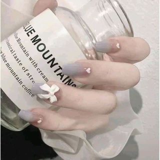 Nail box móng thiết kế hình tim trắng nổi bật