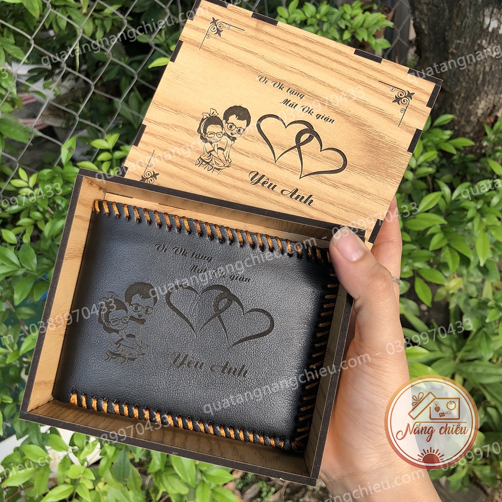 Ví da nam khắc hình và tên cá nhân theo yêu cầu - Quà tặng dành cho chồng yêu - Có kèm hộp đựng bằng gỗ