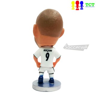 Tượng cầu thủ bóng đá Benzema