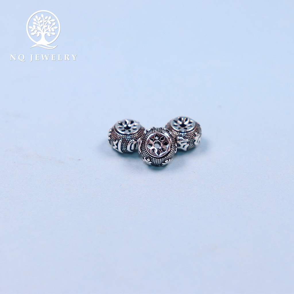 Charm chặn hạt lục tự đại minh chú - NQ Jewelry