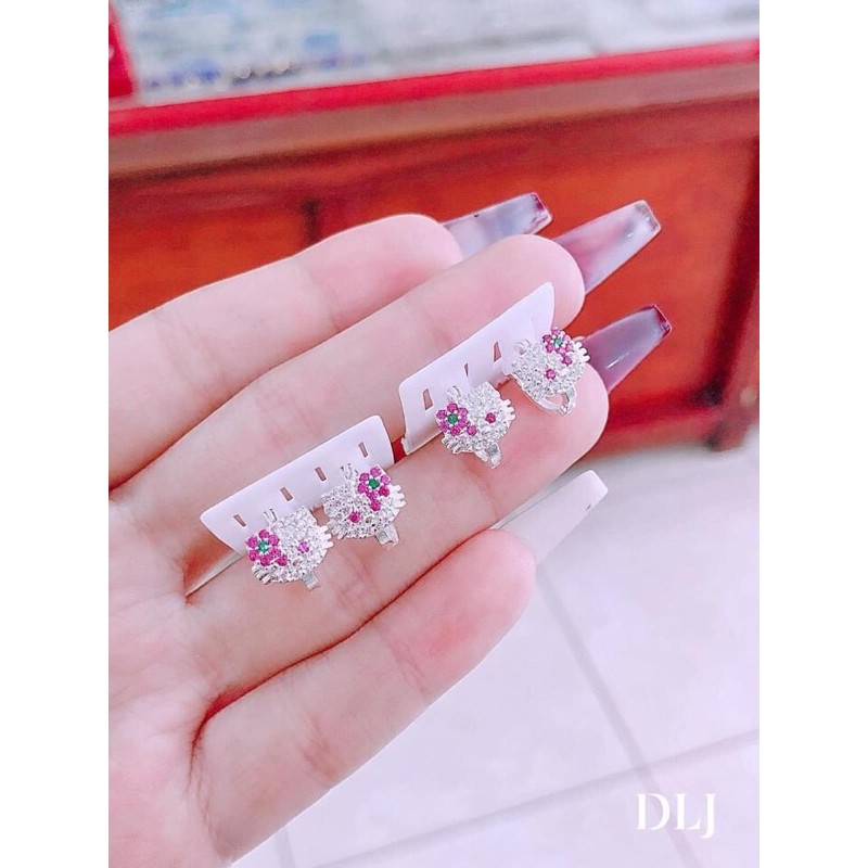 BÔNG TAI KHOEN BẬP TRÒN MẶT MÈO KITTY HOA BẠC 925