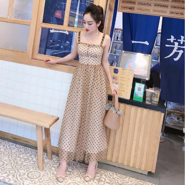 Váy von 2 dây chấm bi nhỏ
