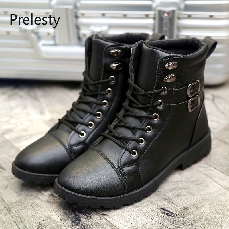 Elegant vintage-style high boots for men