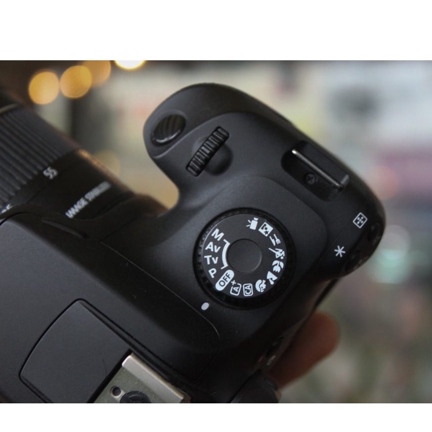 Máy ảnh Canon 3000D + Lens 18-55mm Chính hãng LBM - Mới 98%