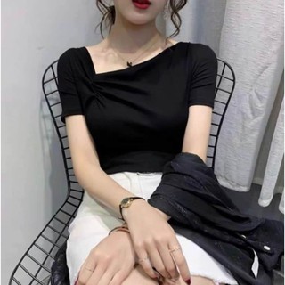 áo phông cổ cách điệu