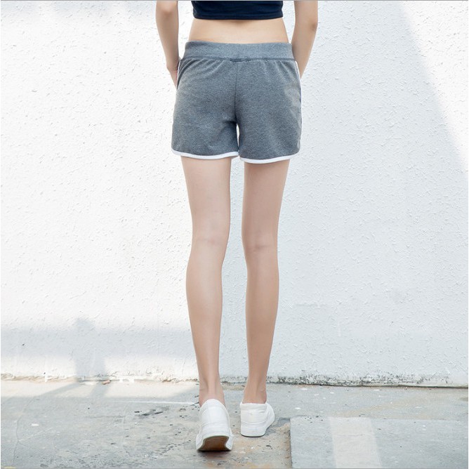 Quần Đùi Thể Thao Nữ Kẻ Viền, Quần Shorts Nữ Cotton QN01