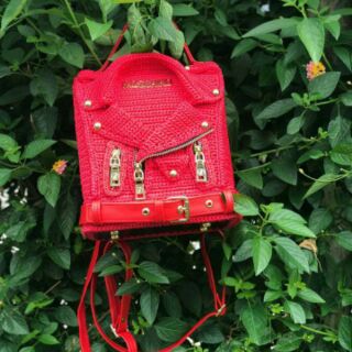 Balô moschino móc tay