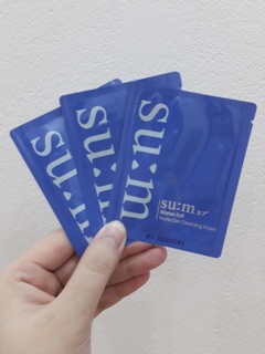 Sữa rửa mặt SUM xanh gói dùng thử