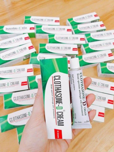 Kem bôi nấm móng tay chân CLOTHASONE-D CREAM 15g Thái Lan