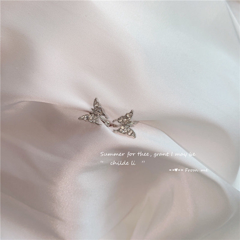 Khuyên Tai Thiết Kế Bướm Nhỏ Đính Đá Xinh Xắn Cho Nữ