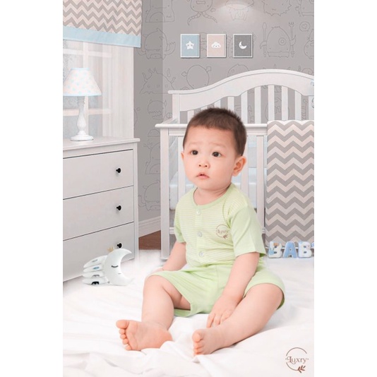 Bộ cộc tay cài thẳng Luxry-Arich vải sợi tre cao cấp