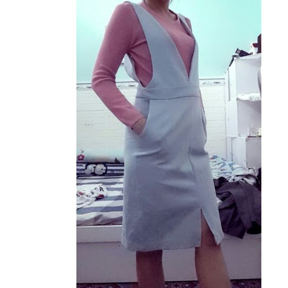 Thanh lý đầm đỏ dưới 50kg