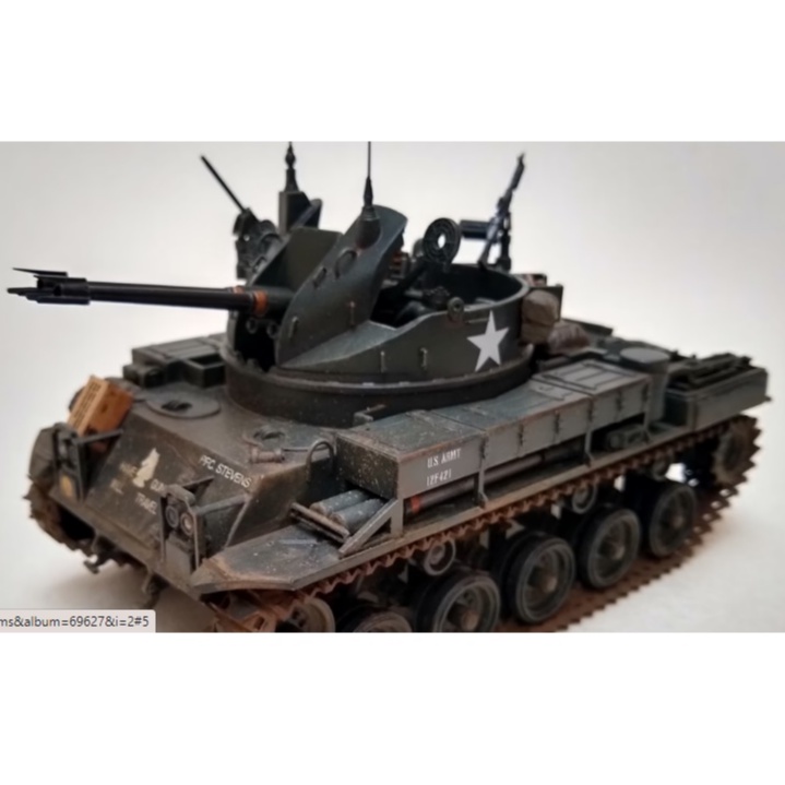 MÔ HÌNH LẮP RÁP XE TĂNG Hoa Kỳ 1/35 SCALE U.S. SELF-PROPELLED A.A. M42 DUSTER (W/3 FIGURES) TAMIYA 35161