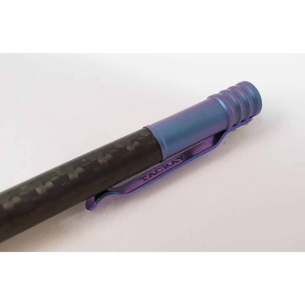 Bút Tactical Titanium - sợi Carbon của Tacray cơ chế bolt-action
