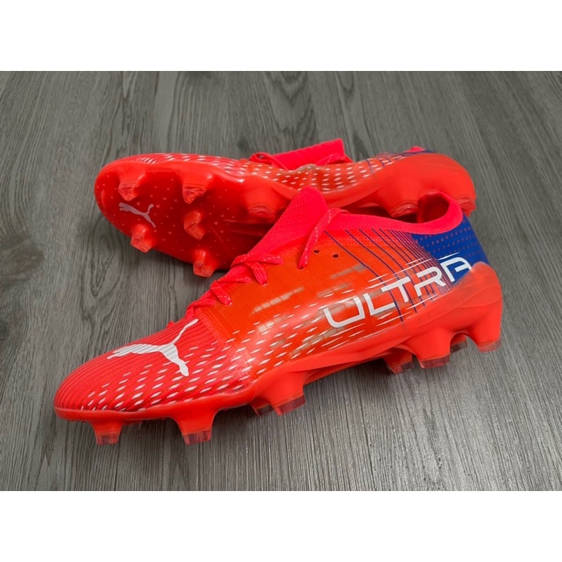 Giày đá bóng Fg Puma ultra màu cam ,chất liệu da PU mỏng nhẹ không thấm nước