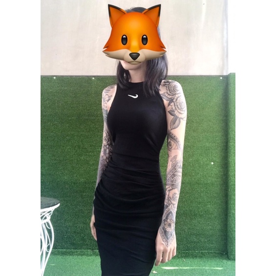 Váy body ôm dáng dài qua gối fom ba lỗ thanh lí