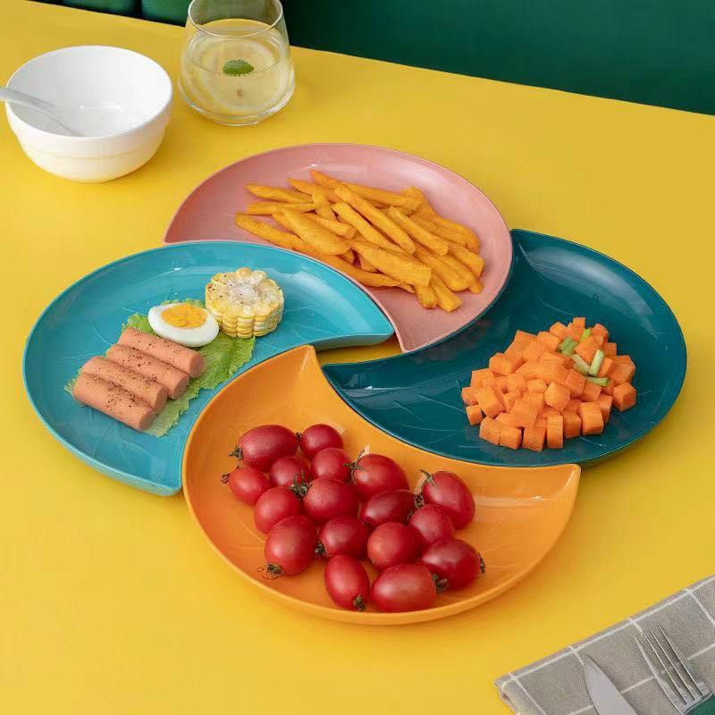 Dĩa màu chiếc lá.