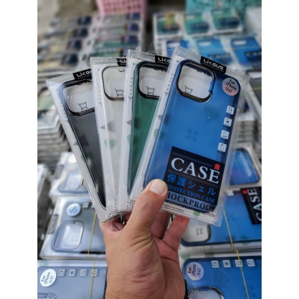 Ốp lưng Likgus nhám iPhone 13, 13 Pro, 13 pro max camera dựng được xem phim tiện lợi