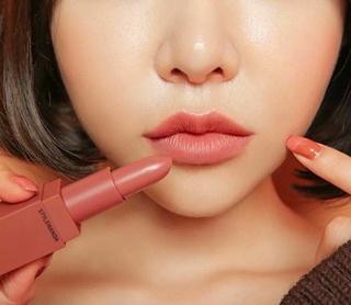 Son Lì Bền Màu UBUB