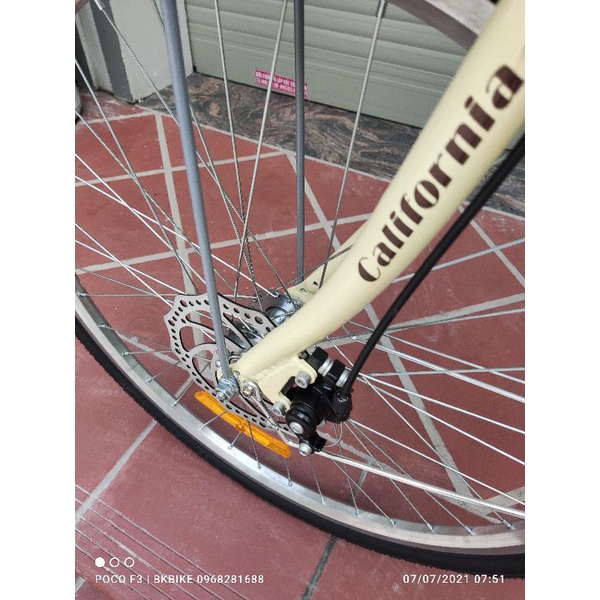 Xe Đạp Thể Thao Modeltime California - Khung Nhôm, Groupset Shimano Revoshift 6 tốc độ