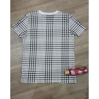 Áo thun vnxk caro trắng đen