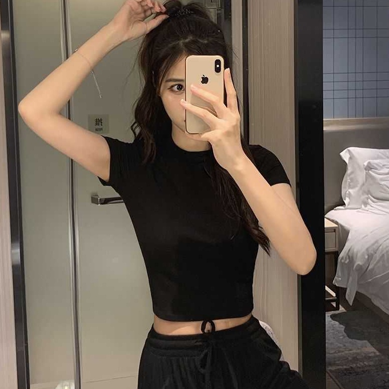 Áo croptop tay ngắn Boniface Croptop nữ cổ tròn