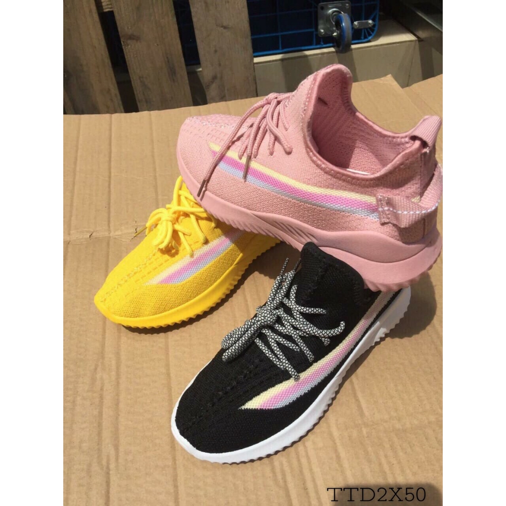 Giày Thể THao Sneaker Đổi Màu KHi Ra Nắng Đế Tròn (2 mẫu đổi màu và không đổi màu)
