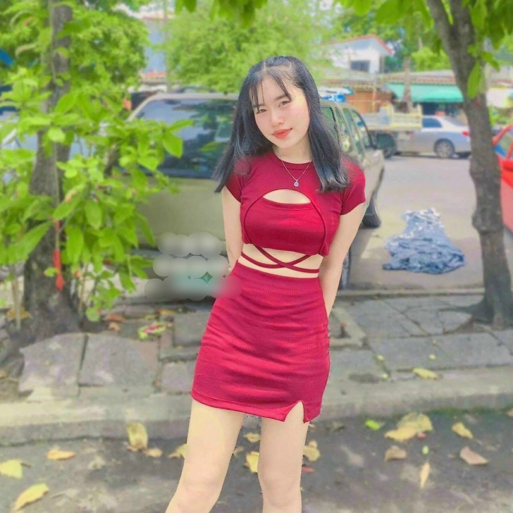Sét bộ  áo croptop khoét ngực đan chéo eo phối chân váy ngắn cực xinh , chất thun gân mềm mịn