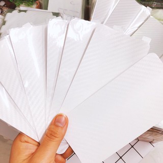 Miếng dán vân cacbon chống xước cho iphone