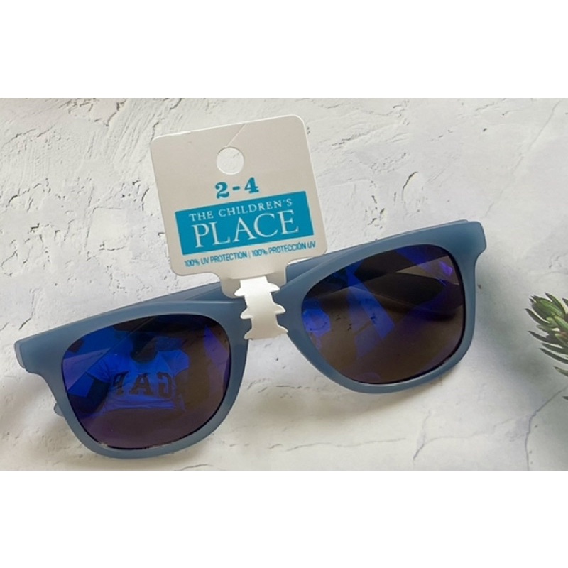 Kính mát bé trai chính hãng The Children’s Place từ 2-5yrs