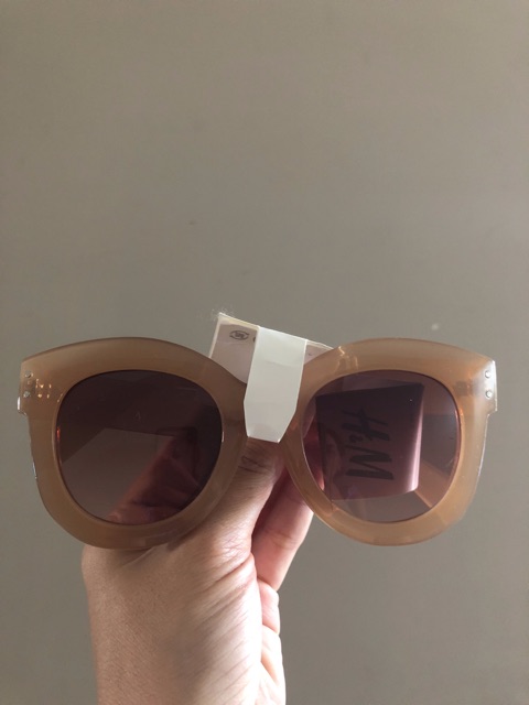 Kính Hm chuẩn auth