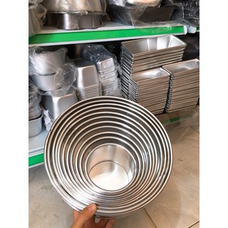 Khuôn tròn đáy rời 18cm