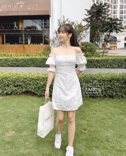 ĐẦM HOA BẸT VAI