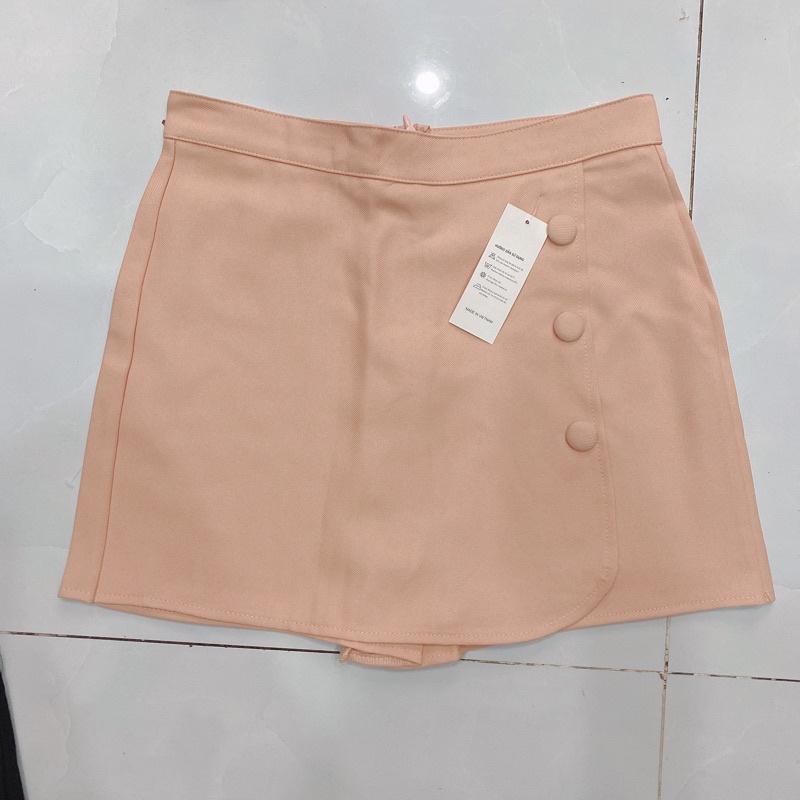 Quần giả váy lưng cao nút bọc | BigBuy360 - bigbuy360.vn