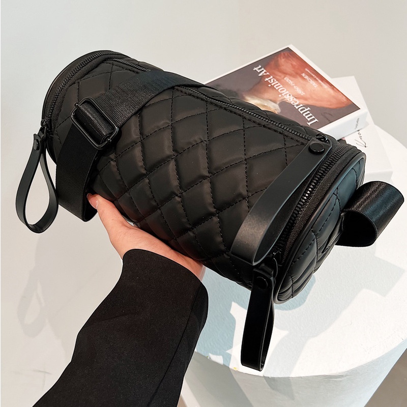 Túi Đeo Chéo Vai Bằng Vải nylon Hình Trụ 2022 Thời Trang Mới Mẻ Cho Nữ