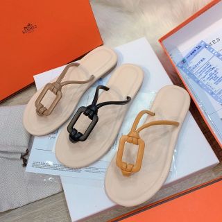 SANG CHẢNH (Có sẵnH) Dép kẹp dây mảnh tag vuông siêu êm nhẹ . . RẺ ĐẸP . new mùa thu NEW :))