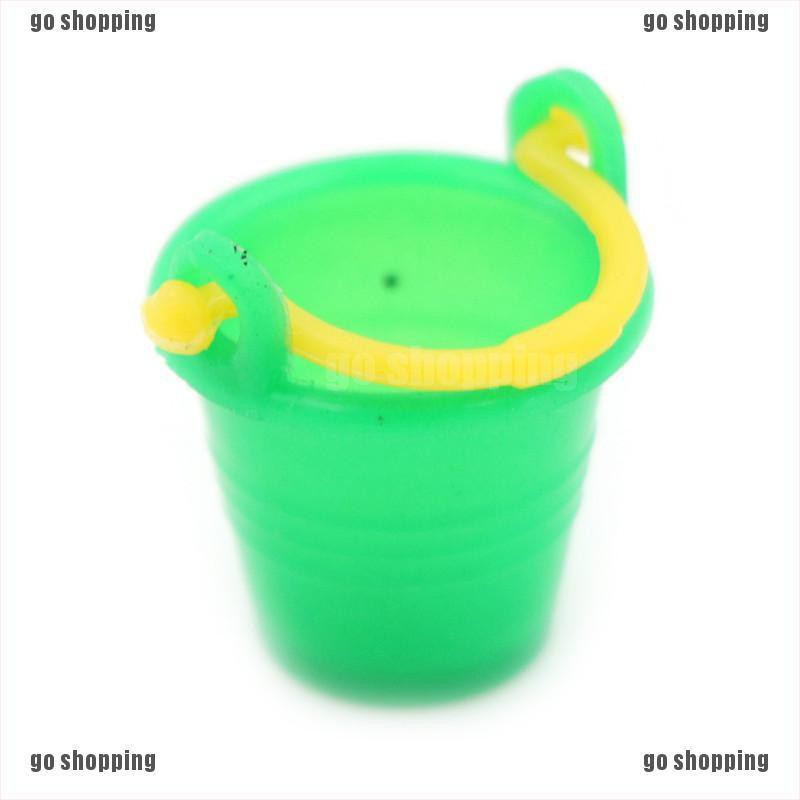 {go shopping}1:12 Mini Cute Bucket Plastic Colored Dollhouse Decoration Toy