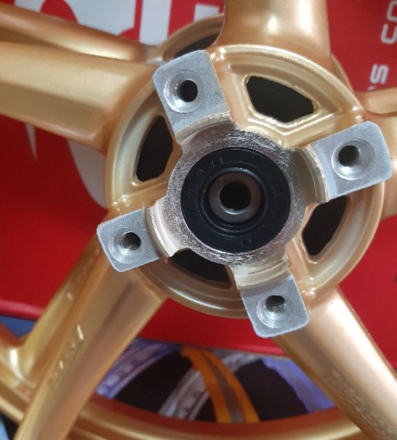 Bánh Mâm EXCITER 150 kèm đĩa trước và bạc đạn gắn như zin trước sau đều bảng 1.6
