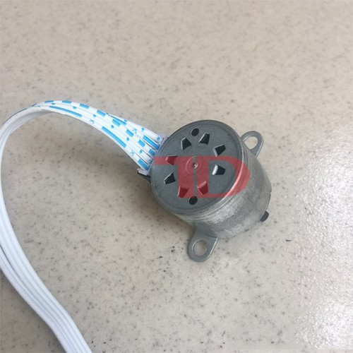 Motor vẫy cánh điều hoà TOSHIBA - Vẫy cánh toshiba