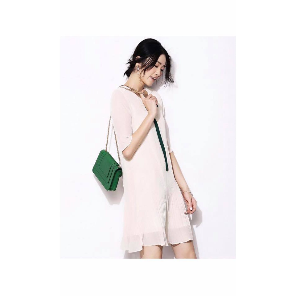 Đầm xếp ly chất liệu voan hai lớp màu trắng dáng suông - Size L