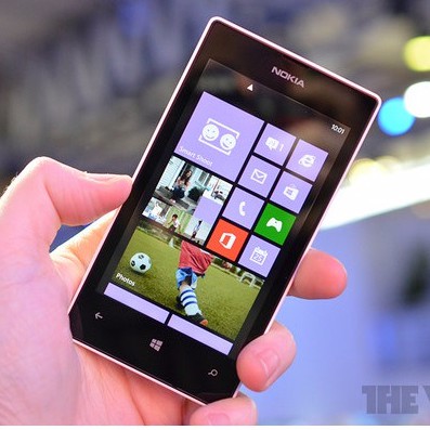 Điện Thoại Nokia Lumia 520 WiFi 3G Xem Youtube