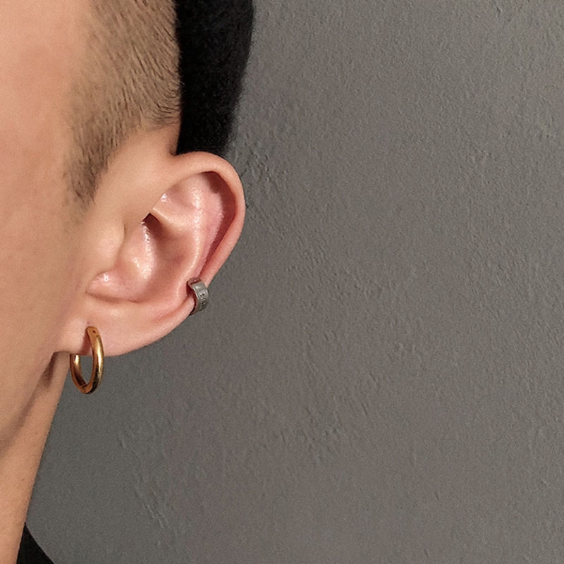 Khuyên Tai Nữ Trang Dáng Tròn Tạo Hình Độc Đáo