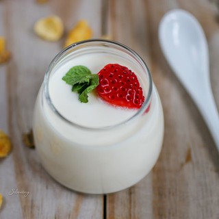 Máy làm sữa chua Chefman kèm 8 Cốc