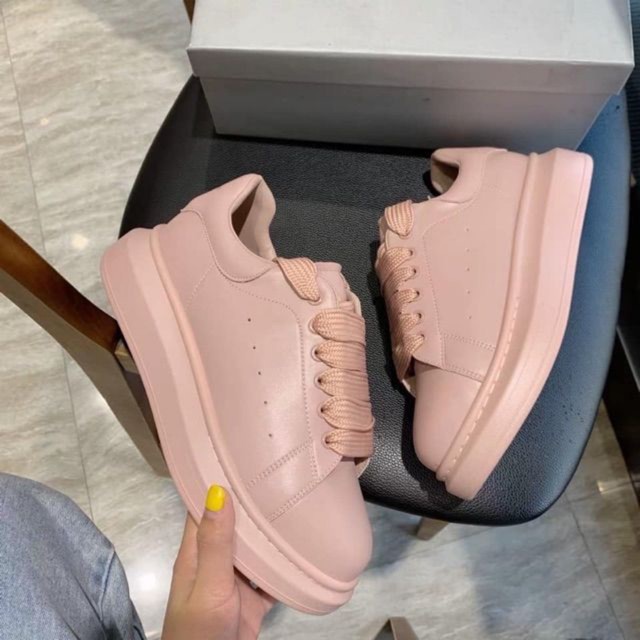 [LOẠI DA MỀM]Giày thể thao nữ MCQ nâng đế cao 3cm màu hồng/đỏ/xanh hot hit cá tính đơn giản giá rẻ đi học đi mưa đi chơi | BigBuy360 - bigbuy360.vn