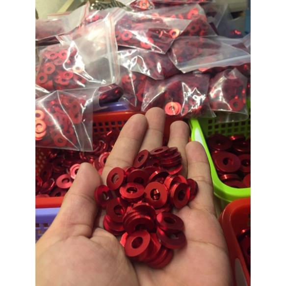 Long đền nhôm 6li lốc máy màu đỏ hàng được gia công tỉ mỉ QU17