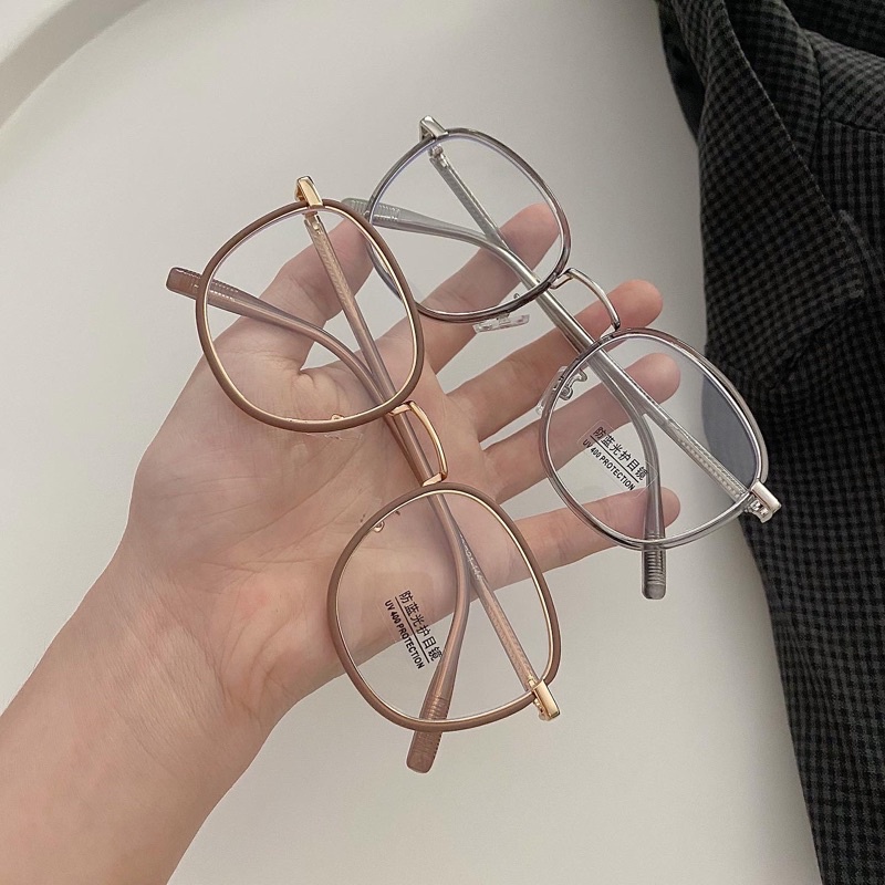 Gọng kim loại màu siêu xinh