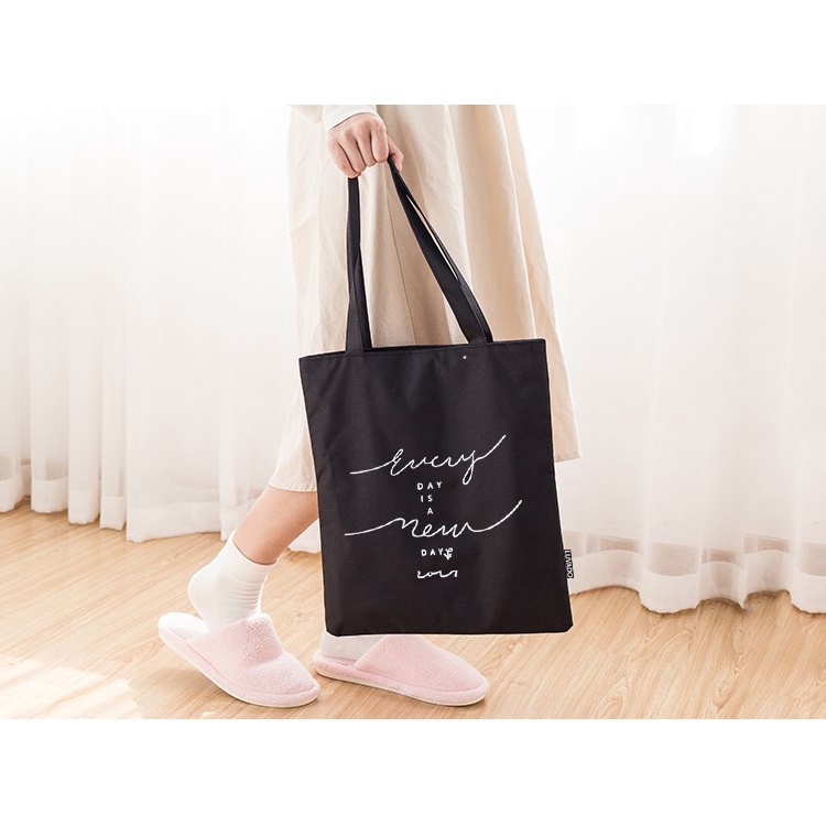 Túi tote vải đeo chéo canvas bag giá rẻ đẹp đi học LUVADO TX768