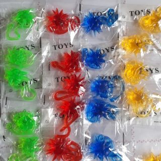 Quả cầu gai dẻo quăng dính tường