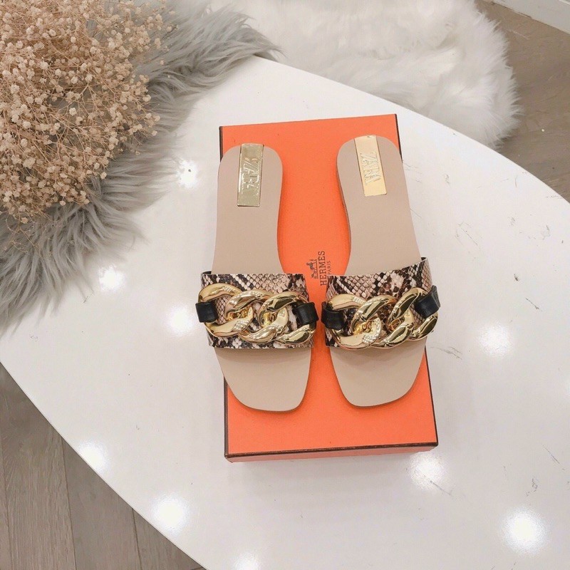 Dép lê đế bệt