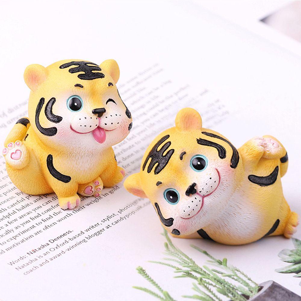 FAY Mô Hình Con Hổ Bằng Nhựa Resin Trang Trí Nhà Cửa / Xe Hơi 2022